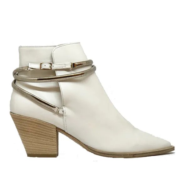 BOOTS ANN TUIL ATUIL