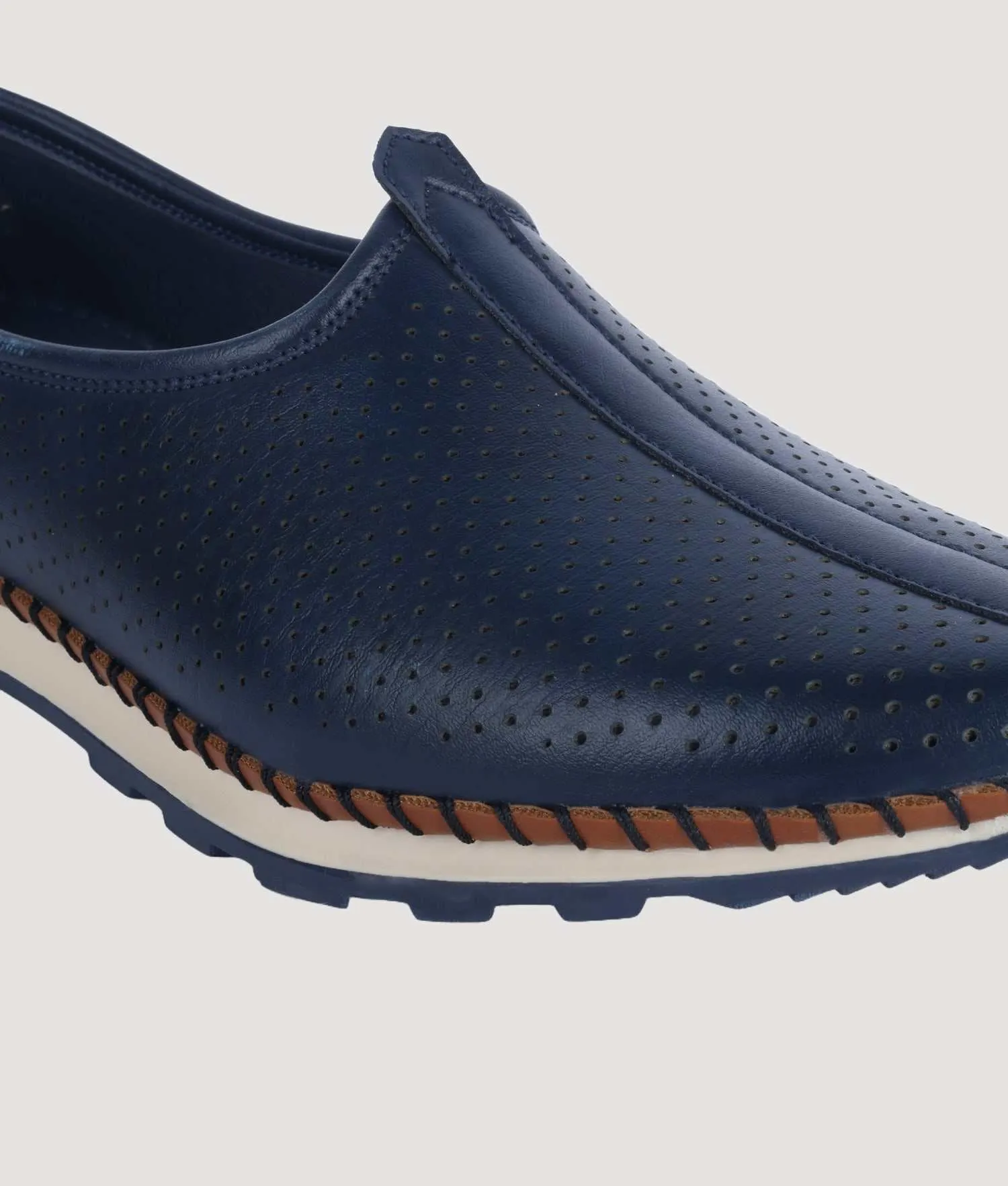 Sport Style Shoes - Big Boon Men's Ethnic Nagra Shoes