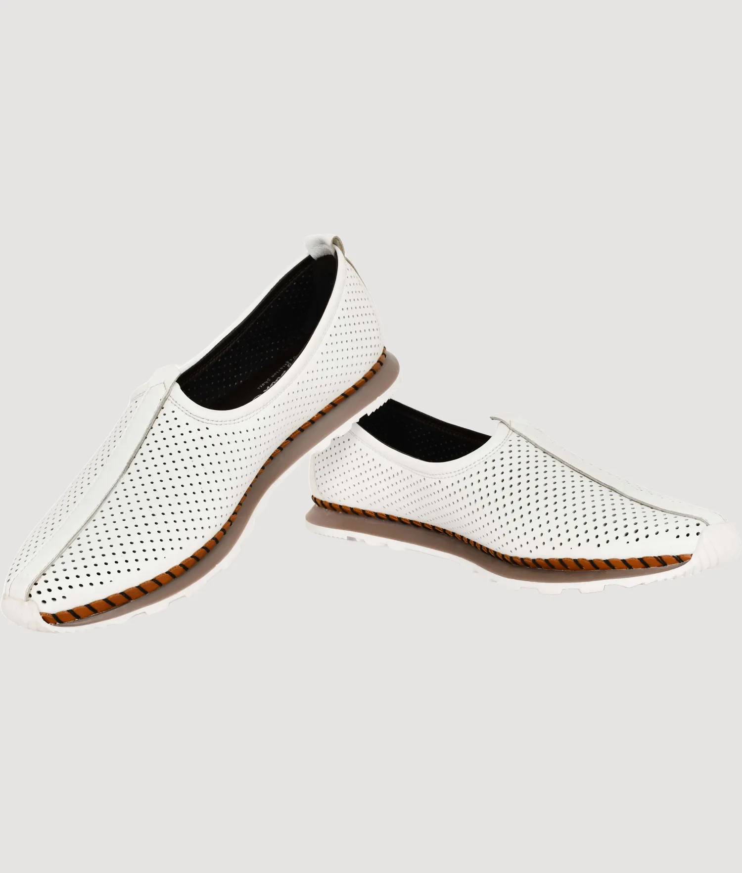 Sport Style Shoes - Big Boon Men's Ethnic Nagra Shoes
