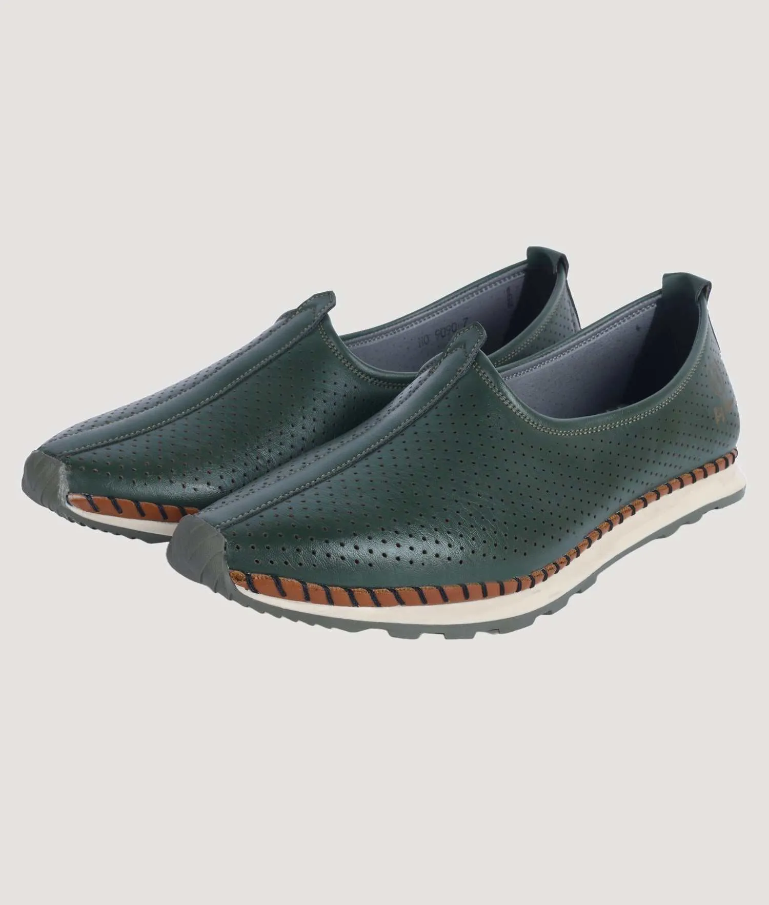 Sport Style Shoes - Big Boon Men's Ethnic Nagra Shoes