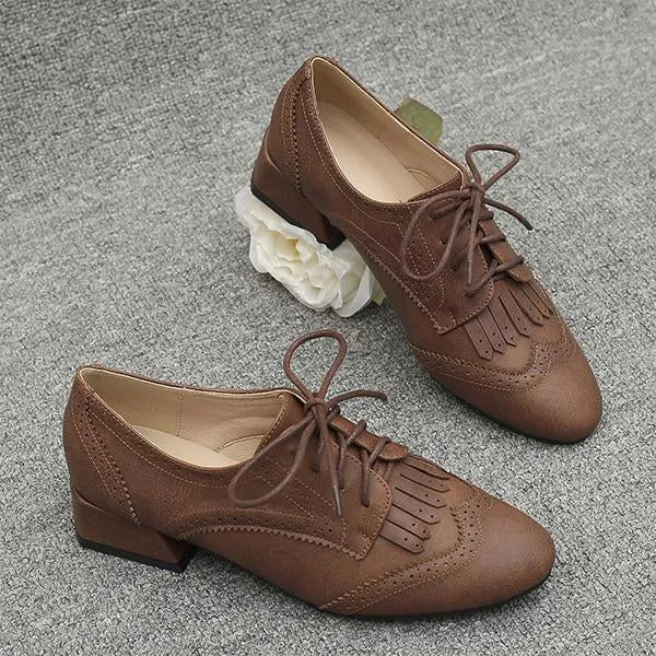 Women's Retro Tassel Strap Block Heel Brogues 32465841S